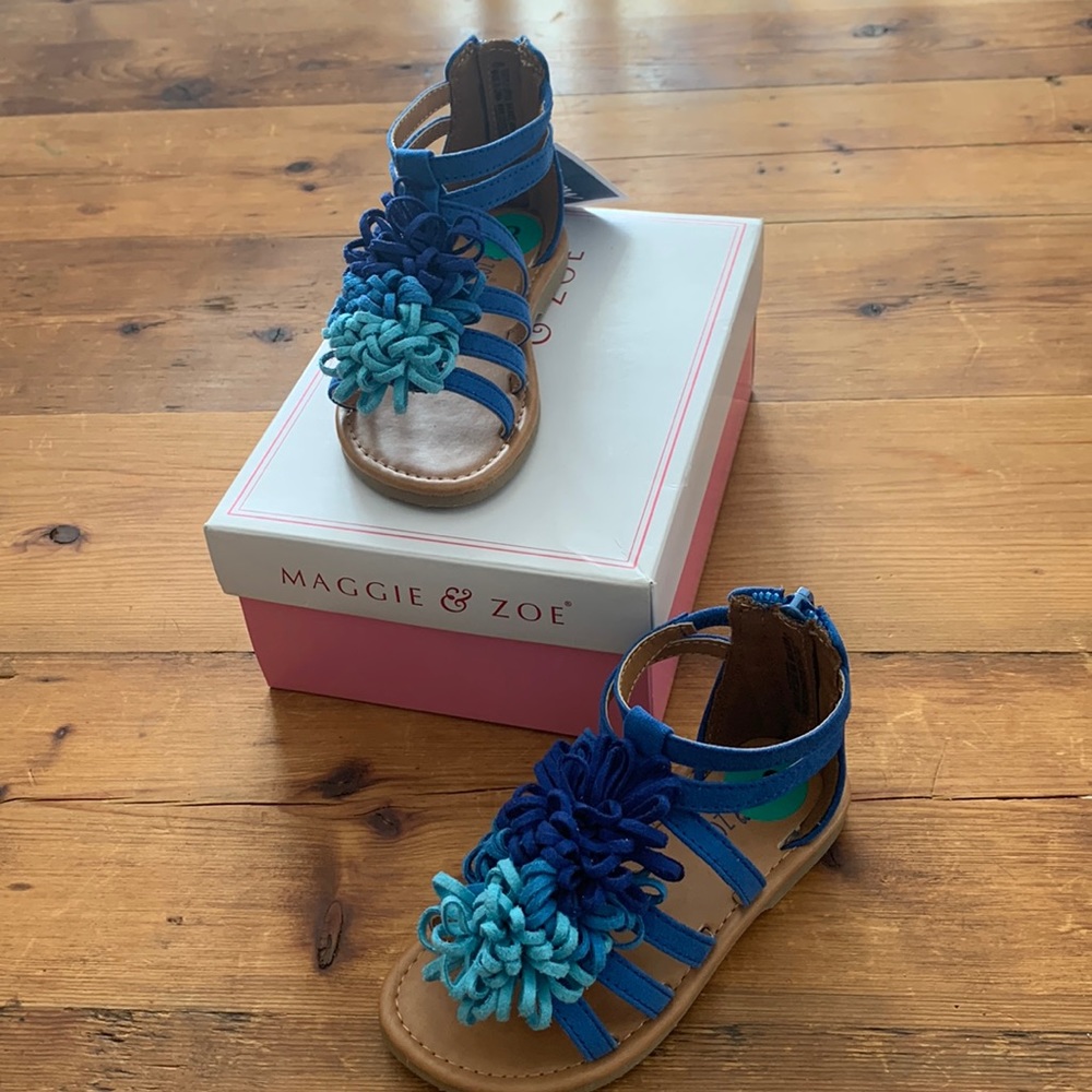 Maggie & Zoe Toddler Blue Suede Fringe Pom Pom Gladiator Sandals 🌊